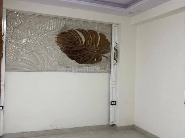 2.5 BHK Apartment in Sector 110 for resale Noida. The reference number is 19962676