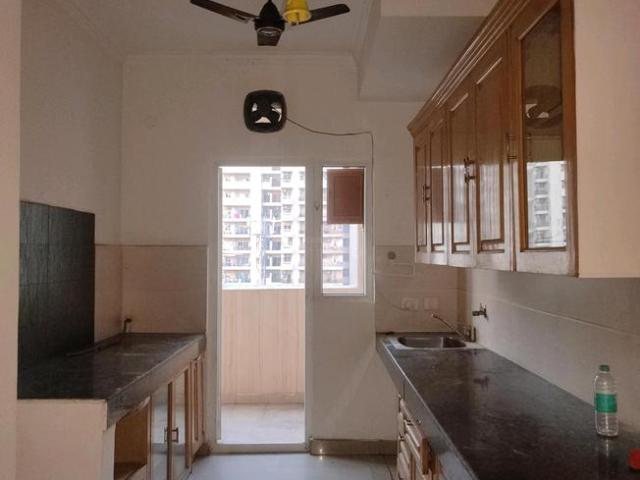 2.5 BHK Apartment in Sector 137 for resale Noida. The reference number is 18103199