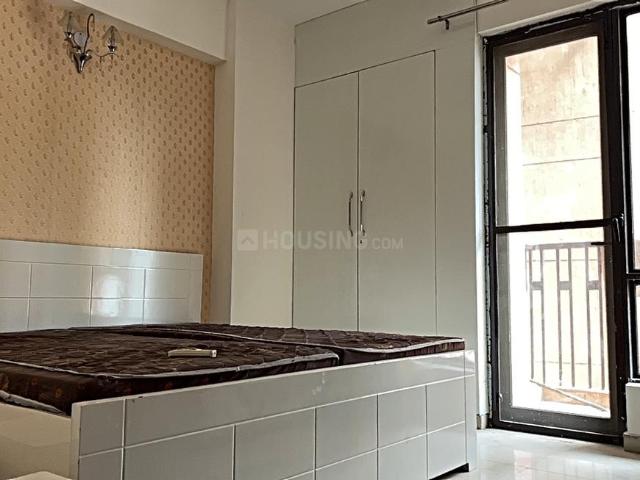 2.5 BHK Apartment in Sector 137 for resale Noida. The reference number is 19898541