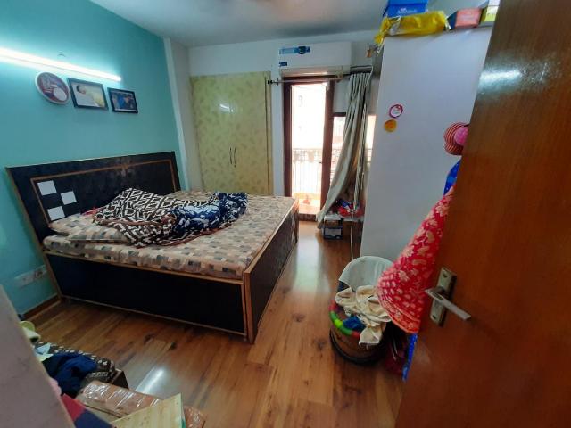 2.5 BHK Apartment in Sector 137 for resale Noida. The reference number is 20357089