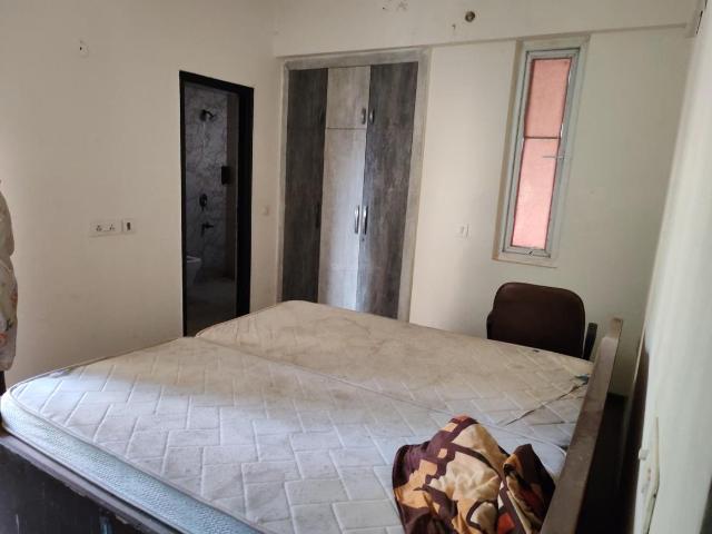 2.5 BHK Apartment in Sector 143B for rent Noida. The reference number is 20555308