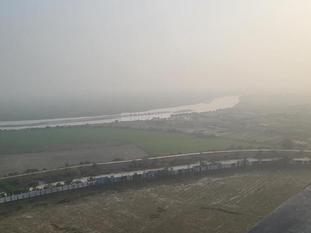 2.5 BHK Apartment in Sector 150 for rent Noida. The reference number is 20456110