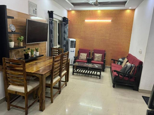 2.5 BHK Apartment in Sector 168 for rent Noida. The reference number is 19383412