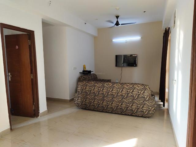 2.5 BHK Apartment in Sector 168 for rent Noida. The reference number is 19684883
