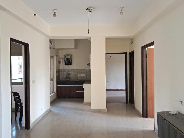 2.5 BHK Apartment in Sector 168 for rent Noida. The reference number is 20215637