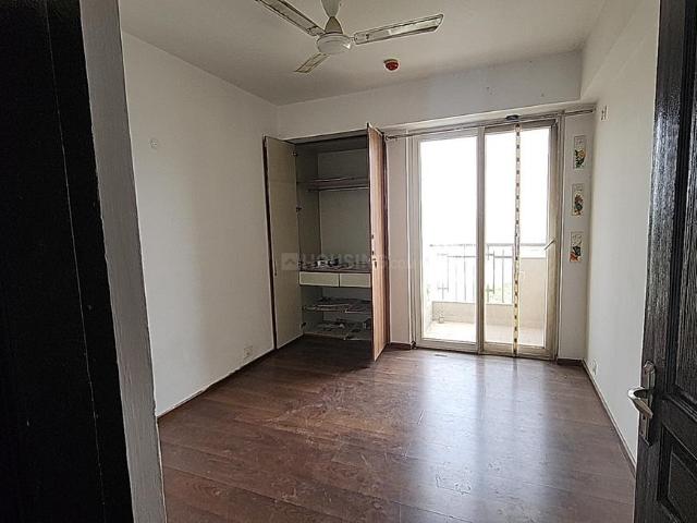 2.5 BHK Apartment in Sector 168 for rent Noida. The reference number is 20681829