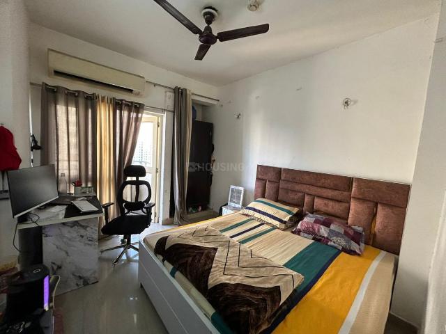 2.5 BHK Apartment in Sector 168 for rent Noida. The reference number is 20994912