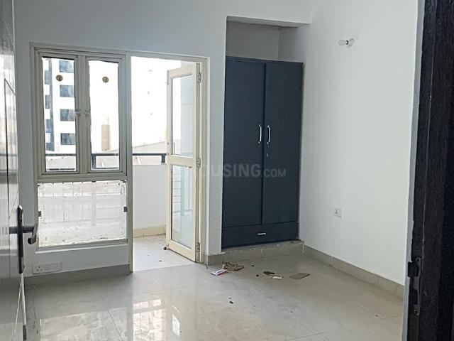 2.5 BHK Apartment in Sector 168 for resale Noida. The reference number is 20091846