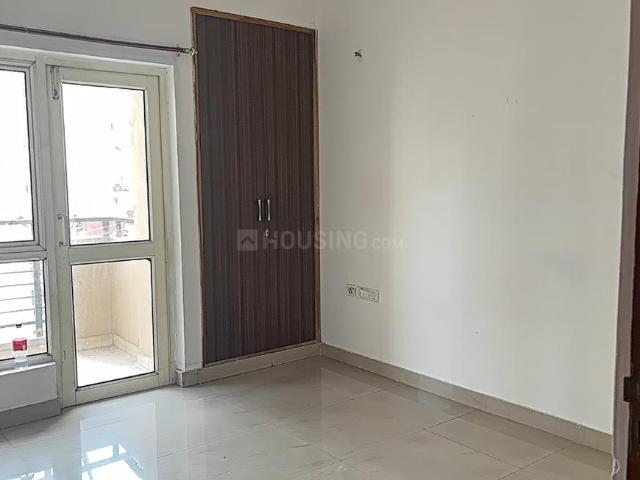 2.5 BHK Apartment in Sector 168 for resale Noida. The reference number is 20240377