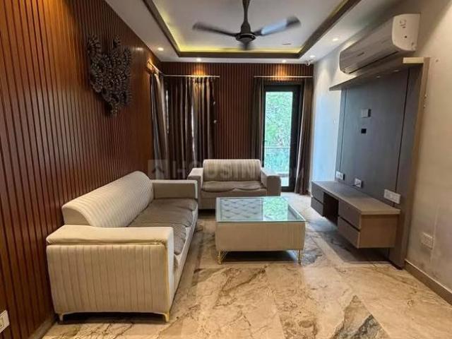 2.5 BHK Apartment in Sector 18 for rent Gurgaon. The reference number is 20219473