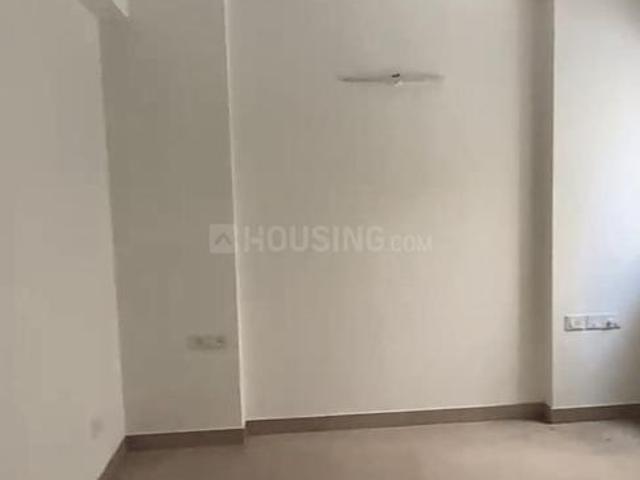 2.5 BHK Apartment in Sector 32 for resale Noida. The reference number is 19746068