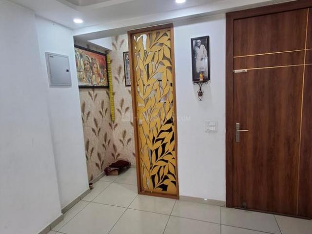 2.5 BHK Apartment in Sector 46 for resale Noida. The reference number is 20043008