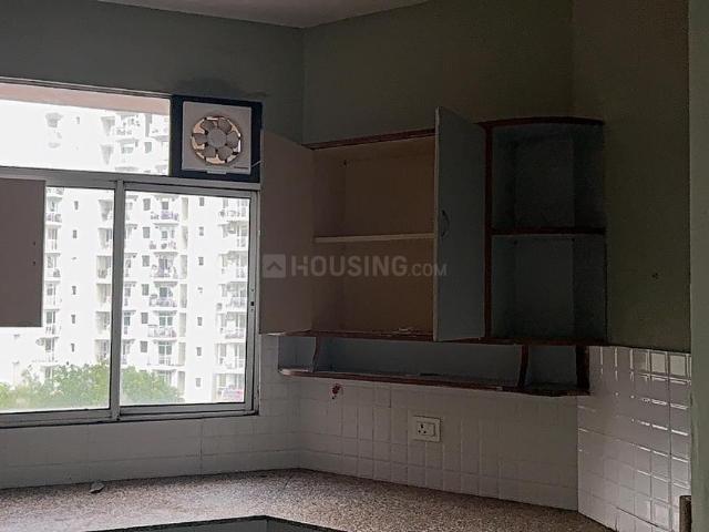 2.5 BHK Apartment in Sector 53 for rent Gurgaon. The reference number is 18234548