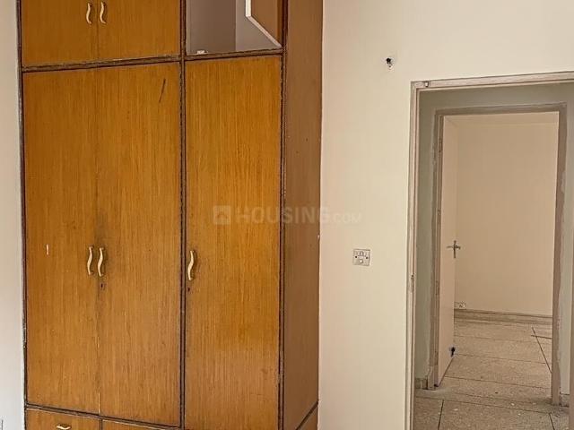2.5 BHK Apartment in Sector 53 for rent Gurgaon. The reference number is 19756437