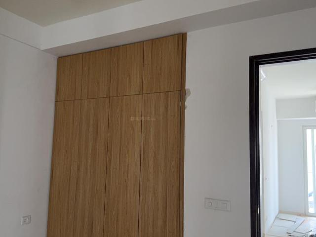 2.5 BHK Apartment in Sector 61 for rent Gurgaon. The reference number is 20307862