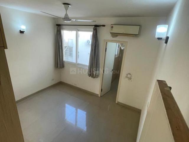 2.5 BHK Apartment in Sector 61 for rent Gurgaon. The reference number is 20605030