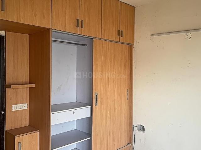 2.5 BHK Apartment in Sector 62 for rent Gurgaon. The reference number is 19888342