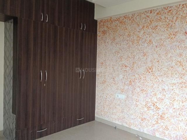 2.5 BHK Apartment in Sector 65 for rent Gurgaon. The reference number is 20020466