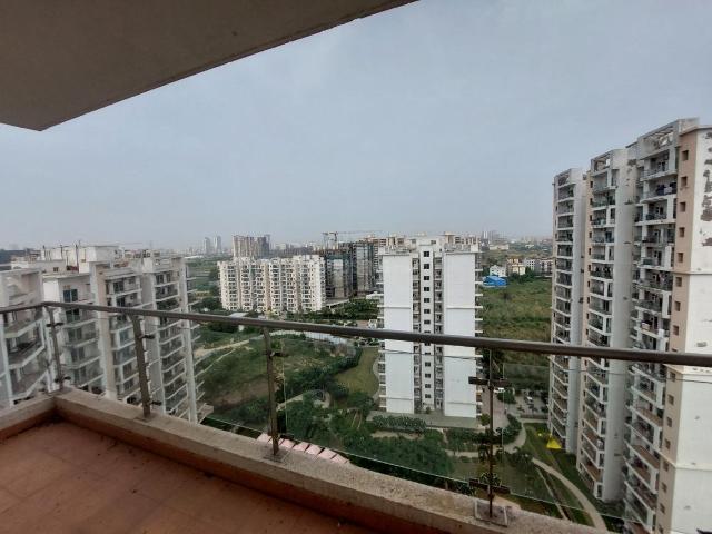 2.5 BHK Apartment in Sector 70 for resale Gurgaon. The reference number is 20733004