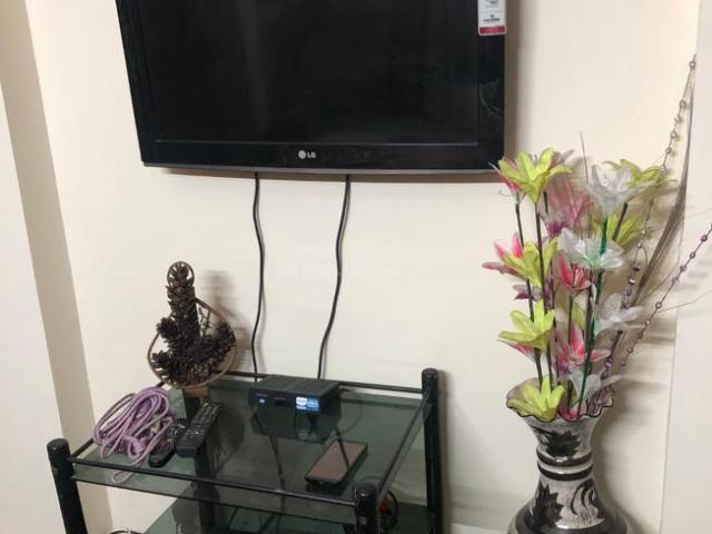 2.5 BHK Apartment in Sector 74 for rent Noida. The reference number is 20255193