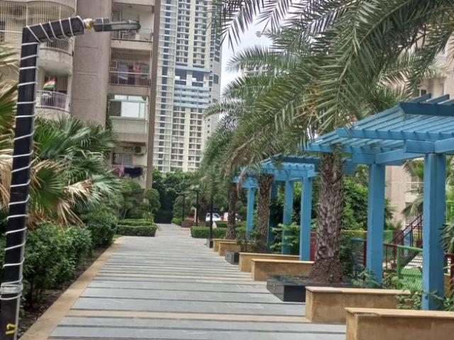 2.5 BHK Apartment in Sector 74 for resale Noida. The reference number is 16836036