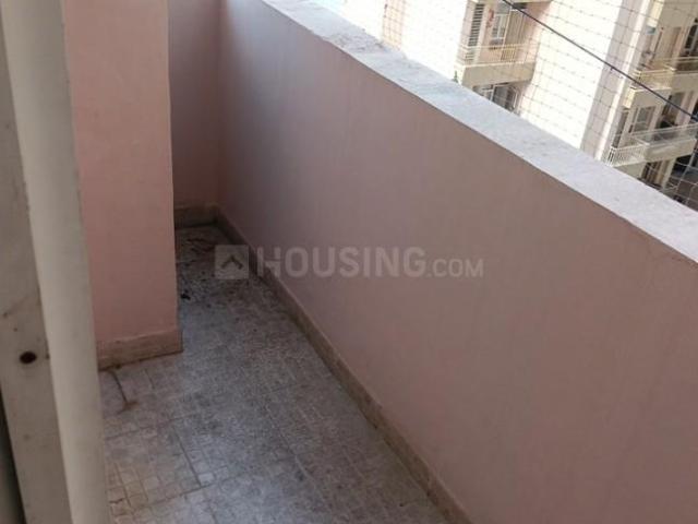 2.5 BHK Apartment in Sector 74 for resale Noida. The reference number is 19721018