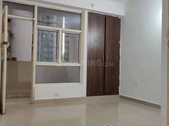 2.5 BHK Apartment in Sector 74 for resale Noida. The reference number is 20333935