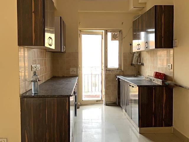 2.5 BHK Apartment in Sector 75 for rent Noida. The reference number is 17505737