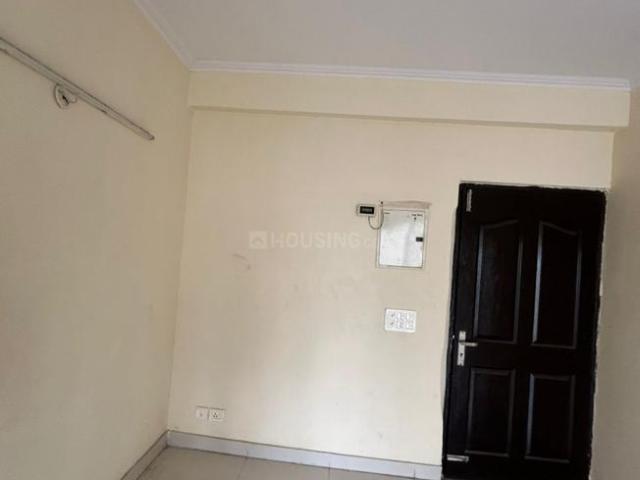 2.5 BHK Apartment in Sector 75 for rent Noida. The reference number is 20476998