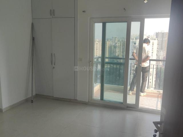 2.5 BHK Apartment in Sector 75 for rent Noida. The reference number is 20225691