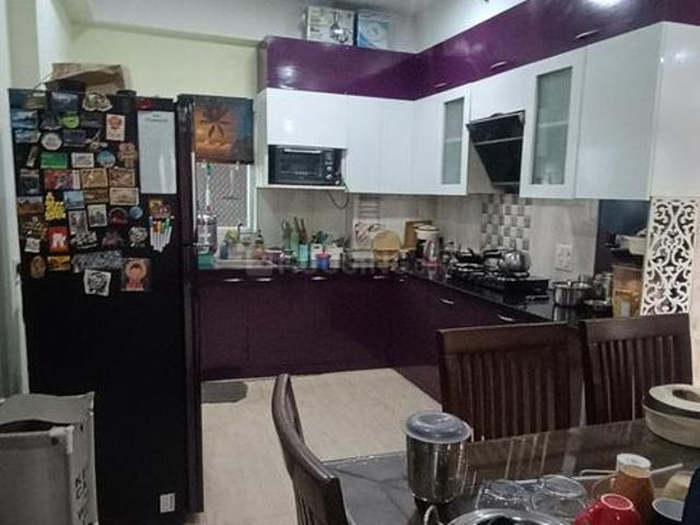 2.5 BHK Apartment in Sector 75 for rent Noida. The reference number is 20255634