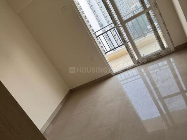 2.5 BHK Apartment in Sector 75 for resale Noida. The reference number is 18238538
