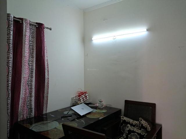 2.5 BHK Apartment in Sector 75 for resale Noida. The reference number is 18466509