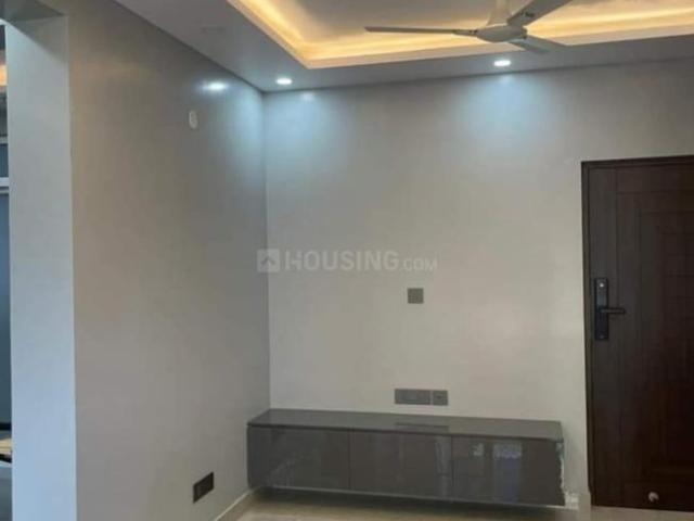2.5 BHK Apartment in Sector 75 for resale Noida. The reference number is 19726900
