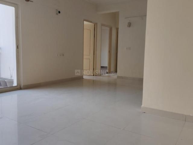 2.5 BHK Apartment in Sector 75 for resale Noida. The reference number is 19843960