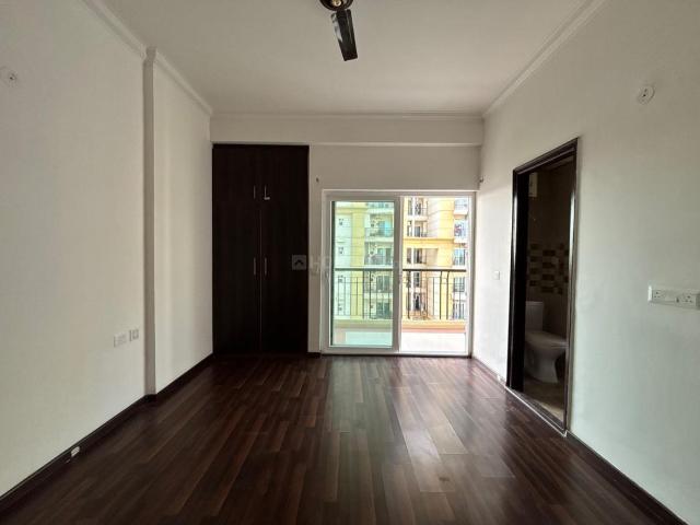 2.5 BHK Apartment in Sector 75 for resale Noida. The reference number is 20131974