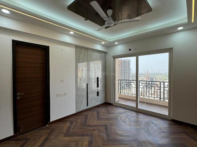 2.5 BHK Apartment in Sector 75 for resale Noida. The reference number is 20363349