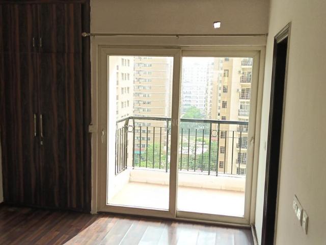 2.5 BHK Apartment in Sector 75 for resale Noida. The reference number is 20584075