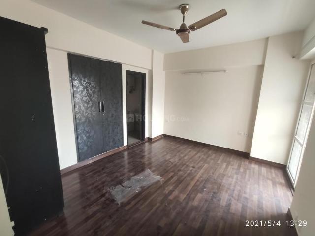2.5 BHK Apartment in Sector 76 for rent Noida. The reference number is 20561196