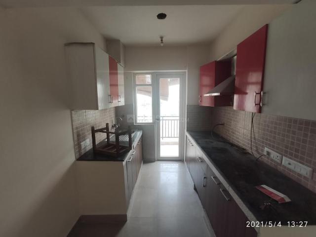 2.5 BHK Apartment in Sector 76 for rent Noida. The reference number is 20700432