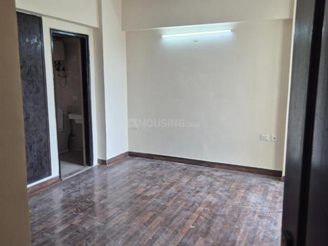 2.5 BHK Apartment in Sector 76 for rent Noida. The reference number is 20832733