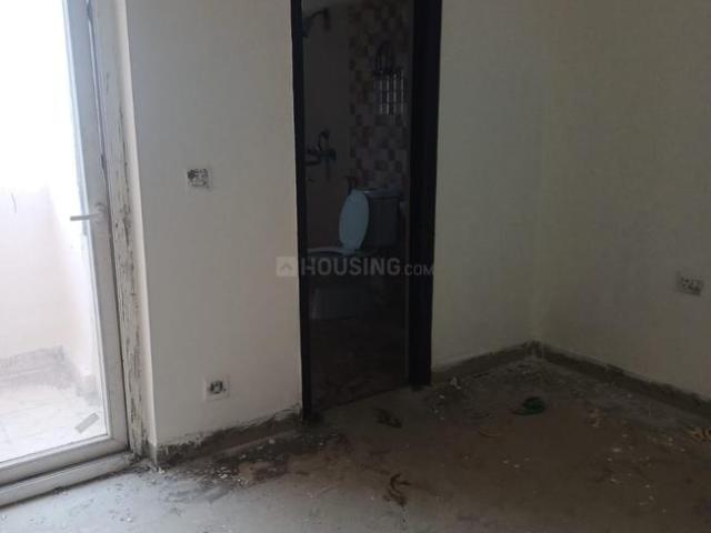 2.5 BHK Apartment in Sector 76 for rent Noida. The reference number is 20198458
