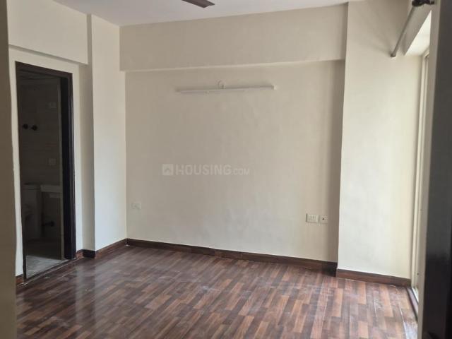 2.5 BHK Apartment in Sector 76 for rent Noida. The reference number is 20272776