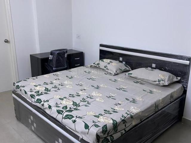 2.5 BHK Apartment in Sector 76 for rent Noida. The reference number is 20345120