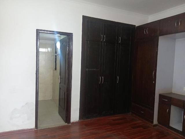 2.5 BHK Apartment in Sector 76 for resale Noida. The reference number is 19489841