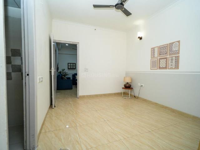2.5 BHK Apartment in Sector 76 for resale Noida. The reference number is 19733100