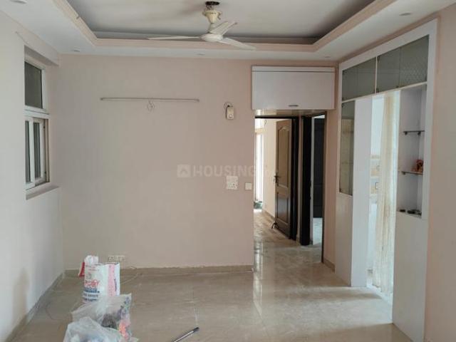 2.5 BHK Apartment in Sector 76 for resale Noida. The reference number is 19956568