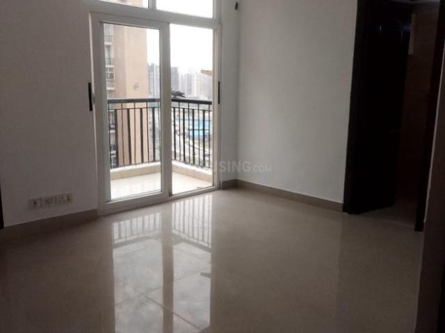 2.5 BHK Apartment in Sector 76 for resale Noida. The reference number is 20006482