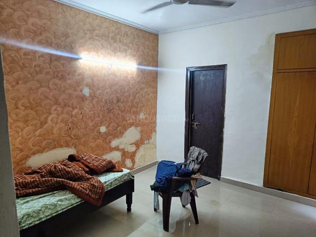 2.5 BHK Apartment in Sector 76 for resale Noida. The reference number is 20123389