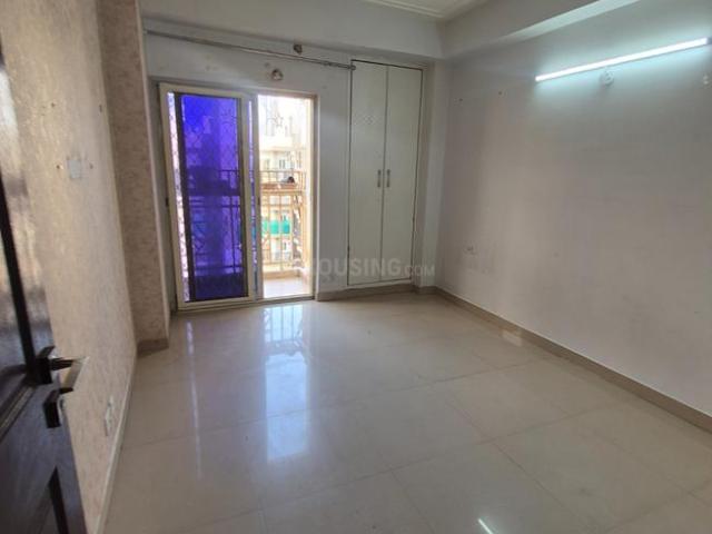 2.5 BHK Apartment in Sector 76 for resale Noida. The reference number is 20294705